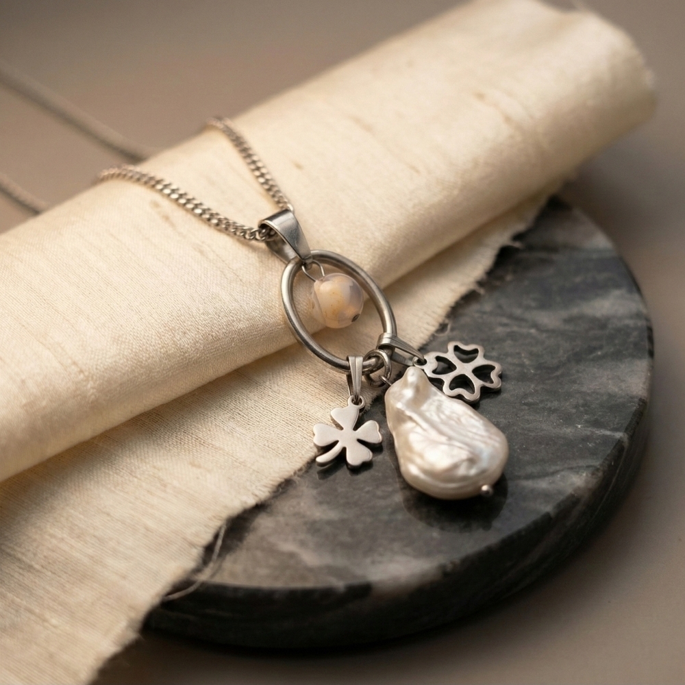 White Gold Plated Stainless Steel Baroque Pearl 4-Leaf Clover Pendant Necklace